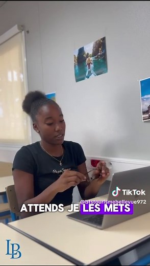 🌍 BTS Tourisme 1 en action ! pour la Journée mondiale du tourisme 2025 🌱 ➡️ Thème : Tourisme et transformation durable ….Parce que voyager, c’est aussi protéger 🌴💧 #btstourisme #martinique