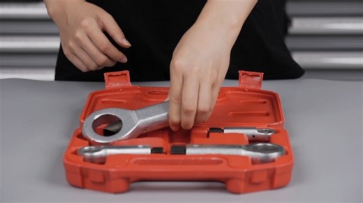 Watch Metal Nut Splitter Tool Video on Amazon Live