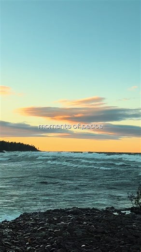 Starting your day with a few short moments of peaceful reflection does wonders for your mental health. What are you thankful for today? #dailyaffirmations #mentalhealth #peace #reflection