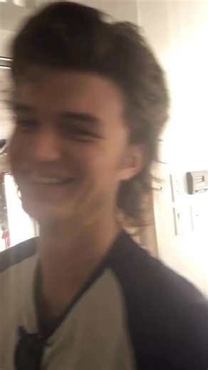 From morning hair in the trailer chair to the finished look , just a little Stranger Things magic in between. Which version do you love more the messy morning hair or the final look? 👇 #strangerthingshair #joekeery #steveharrington #behindthescenes #80shair #setlife #hairbyhindsgaul #hairtransformation | Sarah Hindsgaul Hair Designer