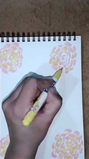 Bloom by bloom 🌸 Creating soft floral patterns with simple strokes | Art process