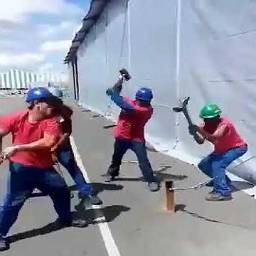 Best Teamwork Construction Guys