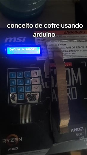 tutorial? #arduino #project #lcd #cofre