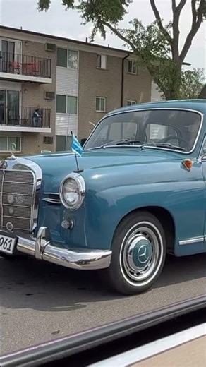 Vintage 1961 Mercedes cruising Woodward Avenue