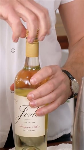 ChefSteps on Instagram: "Fizzy wine and fizzy grapes! Skip the pricey bottles and create your own champagne, with a lowercase c. Plus a fun, fizzy snack! You’ll need: Any wine variety you like! Any grape variety you like! Bubble time: Start with a well chilled wine and chilled grapes, sliced in half. Add the fruit to a 1 qrt / 1 lr iSi siphon container. Pour in wine and screw on lid. Charge siphon with one CO2 cartridge, then hold the siphon upright and release all gas to clear the siphon of air