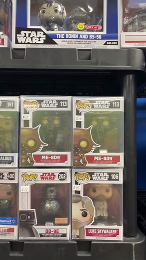 Identifying a Star Wars Misprint: Which Droid Funko Pop is Correct?
