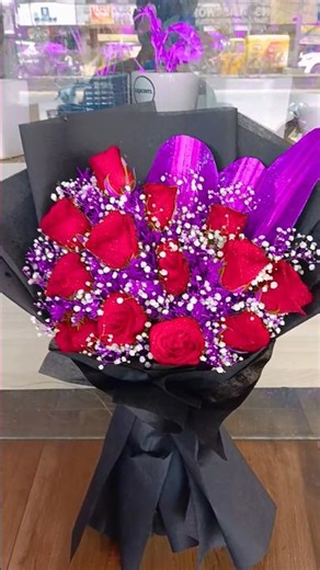 red rose flower bouquet #flowers #basket #bouquet 💐🌹🌹🌹 #flowerarrangement #rosebouquet