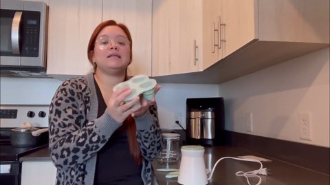 Momcozy 9-in-1 Baby Food Maker & Blender Set, 7-Second Quick Soft Food Prep for Baby, 20oz Baby Food Processor for Meat, Vegetable, Fruit with Baby Food Containers, Food Freezer Tray, Silicone Spoons