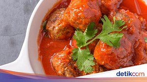 Resep Bola Daging Saus Tomat yang Gurih Juicy untuk Lauk si Kecil