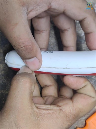 ElectroFix on Instagram: "This is the HTC AT-1103B rechargeable hair trimmer, and it came in with a serious problem that stopped it from working properly. In this video, I’m carefully inspecting the internal circuit, battery connections, and charging section to find out where the real fault is. Step by step troubleshooting is the key to fixing grooming devices like this. Watch till the end to see how the problem is identified before repair. #HairTrimmerRepair #HTCTrimmer #ElectronicsRepair #Faul