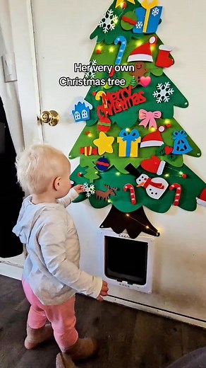 The cutest felt tree for toddlers💖! my kids loved this last year and i can’t wait to get this back up for them! | Maperiodrvel-USA