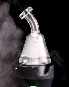 The Boost EVO is getting lit and you should too! The EVO has five vibrant RGB light modes perfect for any mood ✨ For those discreet sessions, there's even a built in stealth mode. Perfect for any occasion. | Dr. Dabber