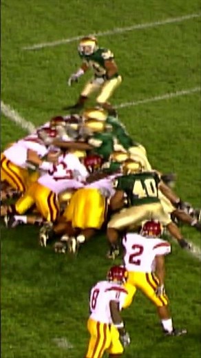Relive the iconic "Bush Push" 🏈