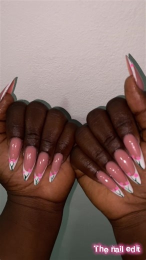 There’s something I always love about fixing my nails.Kept it simple but classy💕😌. Book your appointment bbys❤️ Acrylic powder and liquid from @shee cosmetics. Gel polishes from @aurabeautysupplies #nails #nailtech#maintenance #fyp #ghana