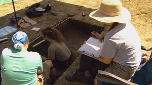 W̱SÁNEĆ village remnants uncovered in B.C. archaeological dig