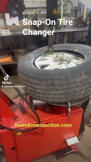 Snap-On Air/Electric Tire Changer Model EEWH306A #SnapOn #tirechanger #automotive