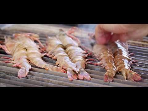 Chargrilled Skull Island Tiger Prawns, courtesy of chef Andy Allen