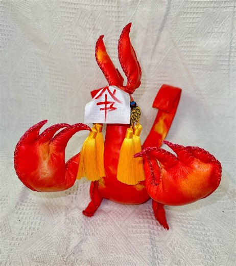 Handmade OOAK Leather Yokai Art Doll – “Charagana” | Poseable Red Monster Creature with Mask & Twin Tails - Etsy 日本