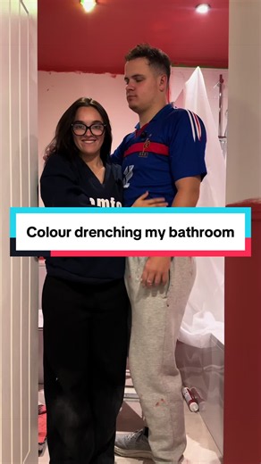Pink Colour Drenching Bathroom Ideas for a New Build Home