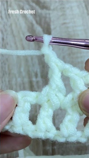 MESH STITCH FAST 🧵 #easycrochet #crochetforbeginners #freecrochetpattern #shorts #crochet