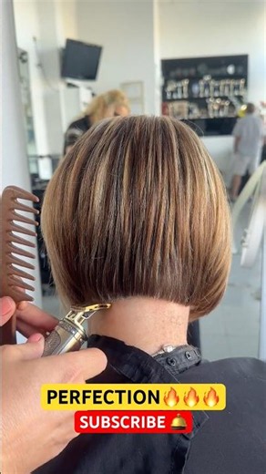 PERFECTION STACKED BOB HAIRCUT! ✂️🔥🔥🔥 #haircut #bobhaircut #hairhacks #hairatyle #newhair