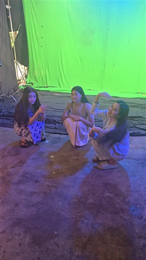 မြေကြီး sign သုံးယောက် မြေကြီးပေါ်ဆောင့်ကြောင့်ထိုင်ပြီး မြေကြီး sign များအကြောင်းဆွေးနွေးမှုဖြစ်ပွား 😆 Two Taurus and one Virgo 🫠🤍 Behind the scenes of #လိပ်ပြာခွဲချိန် #MayToeKhine