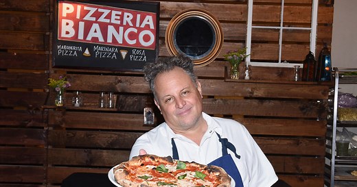 Chris Bianco of Pizzeria Bianco Shares His Top Pizza Tips