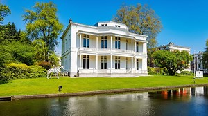How beautiful is The Hague in springtime?