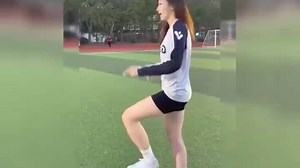 马德李：实力与美貌兼备的女足未来之星 - 今日头条