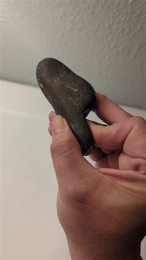 Creatively Painting Rocks: A Fun DIY Guide