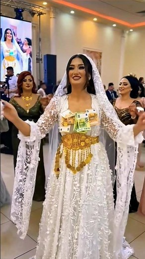 Stunning Traditional Wedding Dance 💃✨ | Viral Dance #shortsviral
