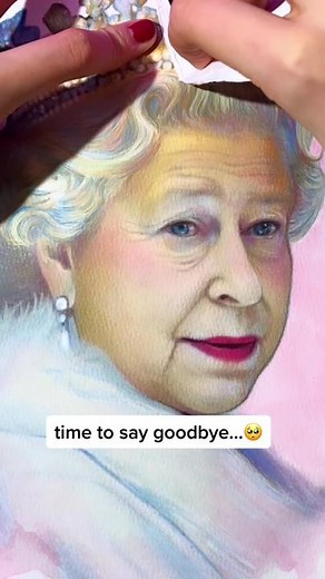 Julia Gisella's Tribute to Queen Elizabeth II