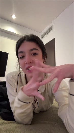 Videos de Stefania (@alocalcrackhead_) con “original sound - Stefania”