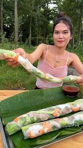 Eating spring roll shrimp delicious #reelsfbシ #eating #food | Primitive Art
