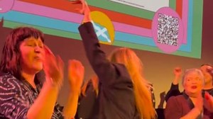 Oscar-nominated star spotted dancing in Glasgow theatre as fans hail 'legend'