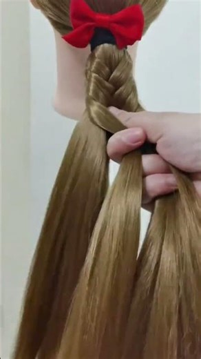 Master Fishbone Braids in 5 Steps