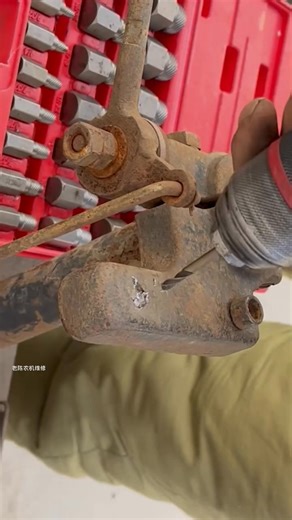 11K views · 90 reactions | Screw extractors, also known as thread extractors or bolt removers, used for removing broken, damaged, or seized screws and bolts #powertools #screwextractor | ToolTrek999 | Facebook