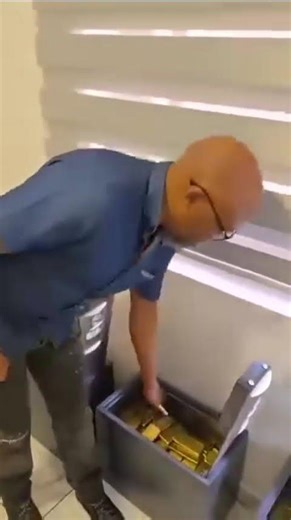 *Payment Terms:*The buyer is required to pay *10% of the total invoice value