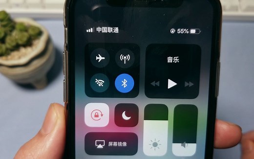 iPhone一键彻底关闭WiFi，比控制中心还方便！