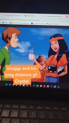 shaggy and crystal are in an open relationship. crystal traves alot for work so when she's in town they spend as much time as possible #scoobydoo
