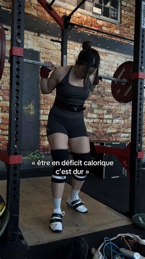 Lien en bio pour te faire accompagner dans ta perte de gras 🤝 — ☁️ Je suis Cécile, coach en musculation & nutrition ☁️ Rejoins la team @altaracoaching pour enfin transformer ton physique et ton mode de vie ☁️ Suivi en ligne 100% personnalisé coach sportive, musculation, fitness, perte de gras, prise de masse, hypertrophie, transformation physique, coaching en ligne, coach en ligne, sèche, nutrition sportive, programme de musculation personnalisé, coaching fitness à distance