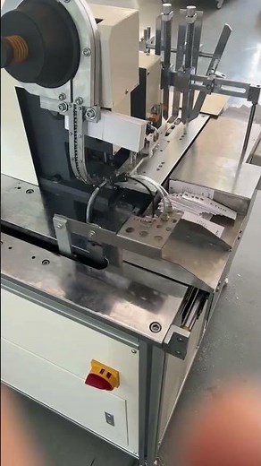 Automatic Tag Drilling Eyelet Machine