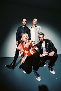 オール・タイム・ロウ（ALL TIME LOW）、最新アルバム『テル・ミー・アイム・アライフ』日本盤リリース　ボーナス・トラック収録も - CDJournal ニュース
