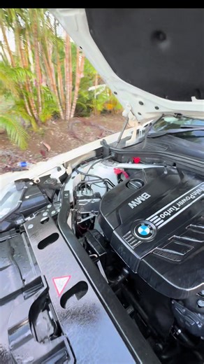 💰 $3.1 MILLION (NEGOTIABLE) Full Interior Restoration on this BMW X3 🔥 The client called us for a complete interior restoration as he prepares the vehicle for sale — and we delivered. We carried out a full interior strip-down, removing seats to access every area properly. The carpet was deep cleaned, along with the seats, seatbelts, AC vents, and trunk — all treated with steam cleaning for a deep, sanitized finish. Headliner restoration was also completed to restore that fresh, like-new look. 