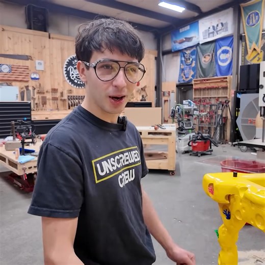 Insane Spongebob aquarium build 😎 | John Malecki