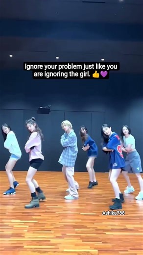 Ignore your problem just like you are ignoring the girl. 👍💜#taehyung #dance