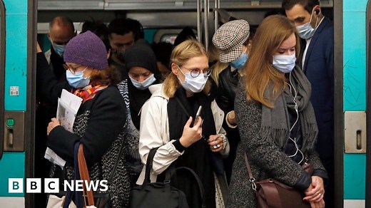 Coronavirus: France reports more than 30,000 new infections