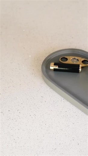 Wrapped in a soft knit sweater, she opens the humidor — cedar, tea, and smoke fill the air. 🍁 A female cigar smoker’s ASMR ritual, made for autumn nights and quiet moments. 🔊 Turn the sound on — every tap, pour, and puff will melt the noise of your day. #cigarasmr #autumnvibe #cigarmoment #SlowLiving #cigaraficionada #swisscubancigars #cigarlovers #cigarcommunity #cigarlifestyle #cigartime #cigars | Swiss Cuban Cigars