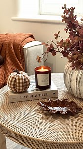 The bells are back! Our rustic hanging bells have returned just in time for autumn styling and they’re already flying fast! Perfect for adding a touch of charm to your autumn home décor, these bells look beautiful hung from a mantle, styled in a hallway, or even worked into a Christmas display later in the season. Available in different sizes, each with a chunky rustic rope, these decorative bells bring instant texture and warmth to your home. Shop the bells collection now 🤎 | Lulu Loves Home