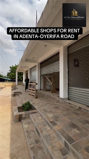 🏢 Spacious Shops for Rent – Prime Adenta Main Road Location! 📍 Location: Adenta Main Road ✨ Property Features: 📏 Large & Spacious Shop Units 🚗 Busy Main Road Location 👀 Excellent Visibility & High Foot Traffic 💡 Electricity Available 🚪 Secure & Modern Structure 🚻 Access to Washroom 🧱 Walled & Gated Compound 🏪 Perfect for Supermarket, Showroom, Pharmacy, Restaurant, Boutique, or Office Use 💰 Price: GHC 3,500 per month (Negotiable) 📞 Contact: Asmah The Realtor – 0503532320 / 0537144930